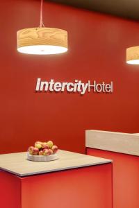 Certifikát, hodnocení, plakát nebo jiný dokument vystavený v ubytování IntercityHotel Budapest
