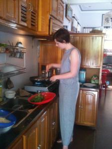 Kuchyň nebo kuchyňský kout v ubytování Hai Dang Homestay + 14 fotografií