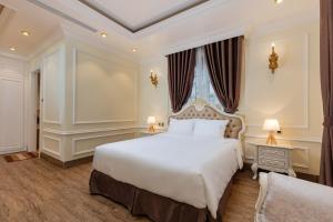 Φωτογραφία από το άλμπουμ του Cẩm Bình Hotel σε Quang Ninh