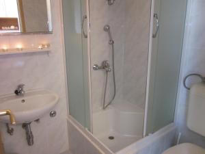 Kúpeľňa v ubytovaní Apartments Kresic