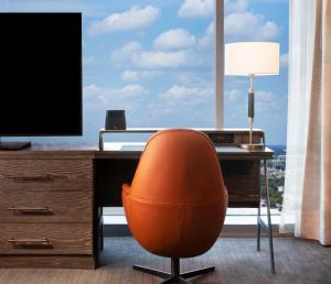 TV a/nebo společenská místnost v ubytování Hyatt Regency Frisco-Dallas
