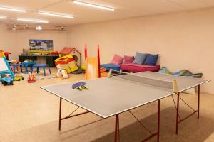 Dětský klub v ubytování Hotel Bungalows Europa