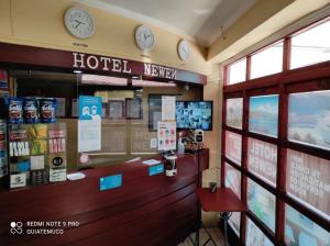 Ein Zertifikat, Auszeichnung, Logo oder anderes Dokument, das in der Unterkunft Hotel Newen ausgestellt ist