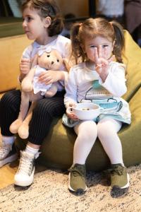 Bambini che soggiornano presso Kantar Hotel
