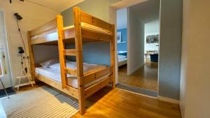 Postel nebo postele na pokoji v ubytování Bed & Breakfast Jungholz - Pension Katharina + 37 fotografií