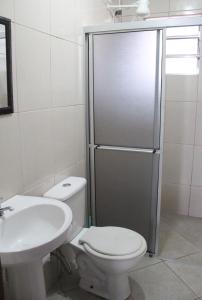 Kúpeľňa v ubytovaní Pousada Gaucha Caiobá