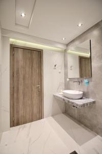 Koupelna v ubytování Deluxe Apartments Andreas