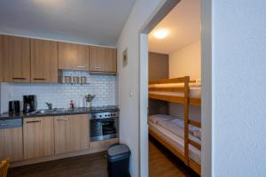 Kuchyňa alebo kuchynka v ubytovaní Alex Kaprun Apartment