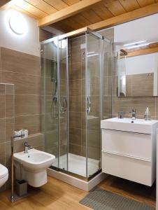 Ένα μπάνιο στο Home Giulia +12 φωτογραφίες