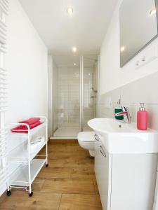 Kylpyhuone majoituspaikassa Apartment Sonnenbaenkle