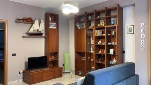 Μια τηλεόραση ή/και κέντρο ψυχαγωγίας στο La Casa di Pedro