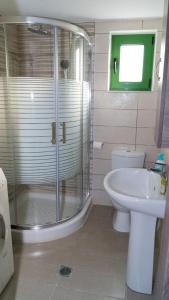 Bathroom sa Villa Elia