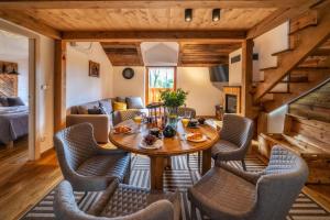 Posedenie v ubytovaní Aparthotel Giewont