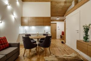 Posedenie v ubytovaní Aparthotel Giewont