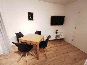 Galeriebild der Unterkunft Tiroler Bergnestl in Imst + 8 Fotos