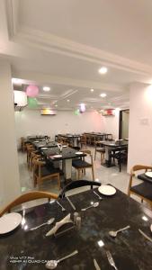 Restaurace v ubytování Hotel Supreme - Cuffe Parade