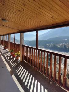 Balkón nebo terasa v ubytování Hotel BHRIGU