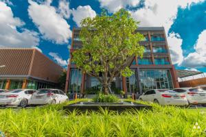 Photo de la galerie de l'établissement Aisana Hotel Korat, à Nakhon Ratchasima