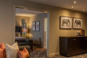 Voodi või voodid majutusasutuse Athlone Springs Hotel toas