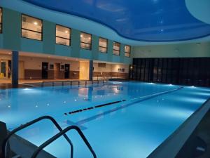 Bassein majutusasutuses Athlone Springs Hotel või selle lähedal