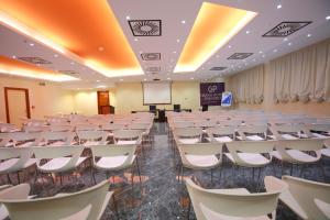 Konferenční prostory v ubytování Grand Hotel Paradiso + 37 fotografií