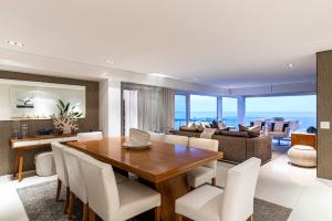 Gallery image of Clifton YOLO Spaces - Clifton Beachfront Penthouse in Cape Town