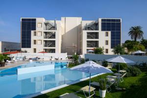 Bassein majutusasutuses Seawater Hotel Bio & Beauty Spa või selle lähedal
