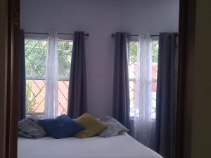 Ліжко або ліжка в номері Royal Escape - 1