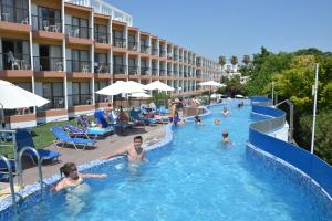 Bassein majutusasutuses Avlida Hotel või selle lähedal