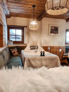 Postel nebo postele na pokoji v ubytování Hotel Steinbock
