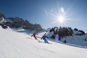 Skiing at a szállodákat or nearby