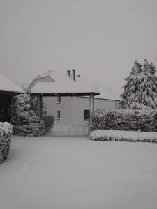 Petites-Tailles - chambre d'hôtes v zimě