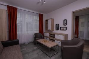 Posedenie v ubytovaní Lido Riviera Sunshine Apartman Balatonlelle