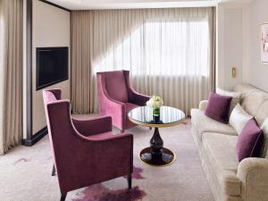 Posezení v ubytování Mövenpick Hotel Bahrain