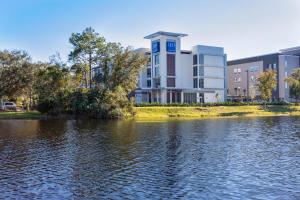 TRYP by Wyndham Orlando