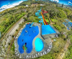 an aerial view of a water park at Hotel Termas Gravatal in Gravatal