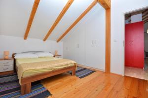 Posteľ alebo postele v izbe v ubytovaní Holiday Home Nevenka
