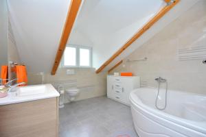 Kúpeľňa v ubytovaní Holiday Home Nevenka
