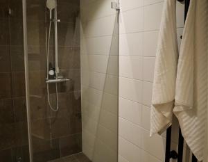 Koupelna v ubytování Skäftekärr Hotell + 35 fotografií