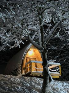 Το Glamping Jezero τον χειμώνα