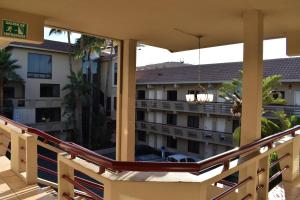 Rõdu või terrass majutusasutuses Hotel Frontiere Tijuana