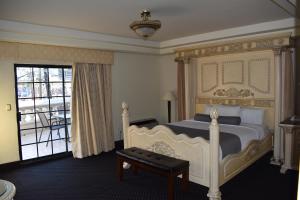 Voodi või voodid majutusasutuse Hotel Frontiere Tijuana toas