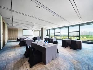 南京长江之舟华邑酒店商务区和/或会议室