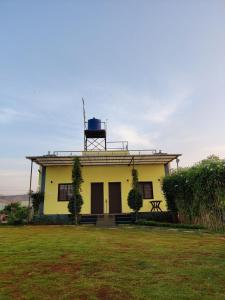 Imagen de la galería de Tripvana Patio Home, en Nashik