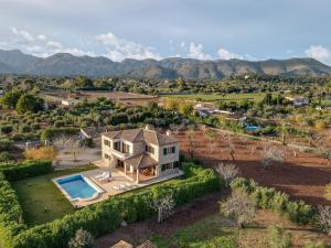 Gallery image of Villa can Canaveret By homevillas360 in Pollença