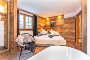 Letto o letti in una camera di Hotel Sonnberg