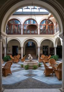 A seating area at Palacio Marques de la Gomera