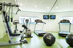 Fitness centrum a/nebo fitness zařízení v ubytování Park Inn by Radisson Leuven