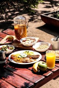 Comida no hostel ou em algum lugar perto