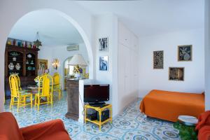 Gallery image of Residence Degli Agrumi Mare in Taormina